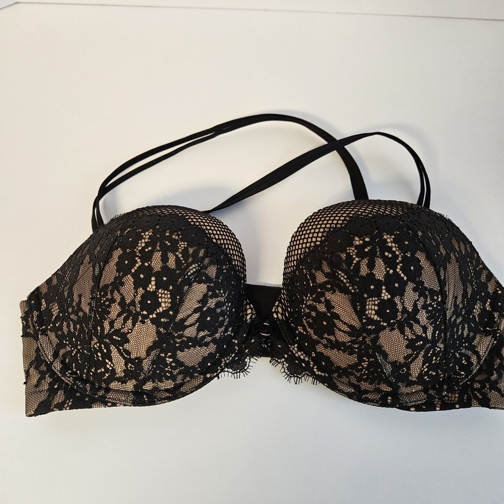 Victoria's Secret 34D Push Up Bra  Tan W/ Black Lace Adjustable Shoulder Strapes
